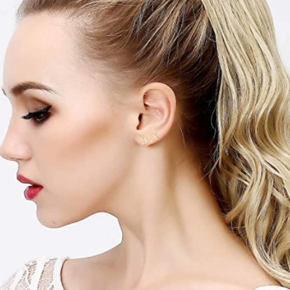 5 for $25 T Initial Earrings Gold Posts studs Letter Earrings Alphabet Earrings - Picture 5 of 9